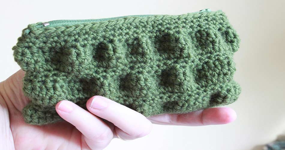 Crochet clutch from crochet lessons near me.