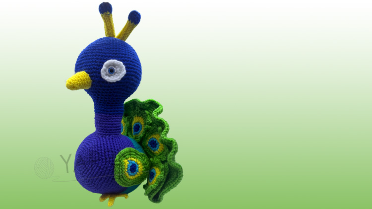Crochet Peacock Pattern by Yarrney.